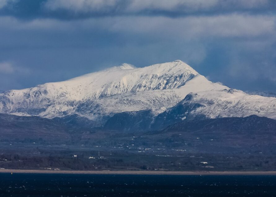 Eryi in winter, view from the office at Tonnau'r Môr
